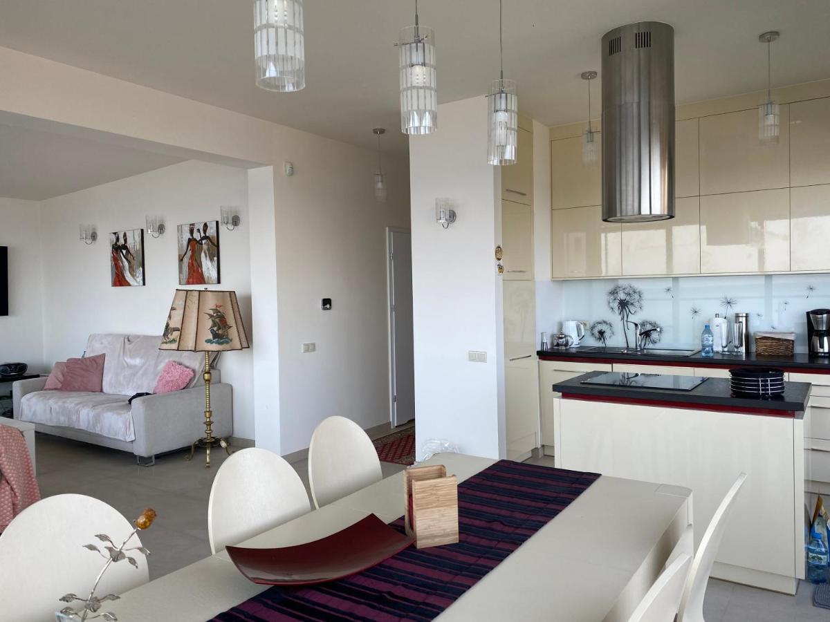 Апартаменты Penthouse Bluesky Реваль Экстерьер фото